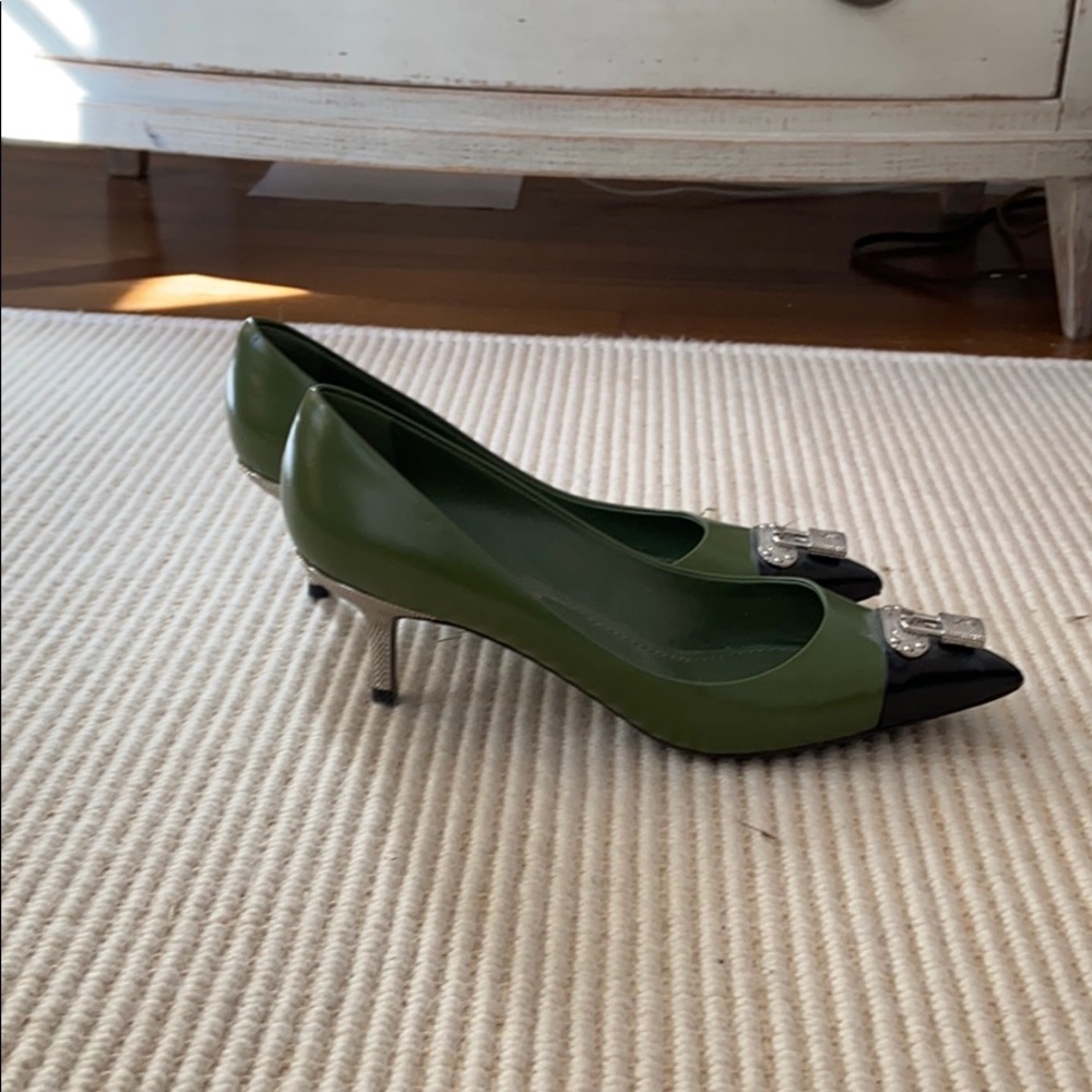 Louis Vuitton green leather shoes